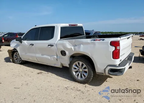 2021 Chevrolet Silverado K1500 Custom from USA, damaged, VIN 3GCPYBEK7MG425987